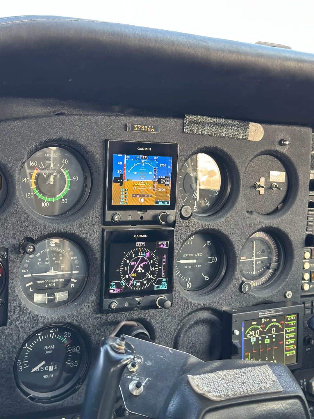 1977 Cessna 172N N733JA